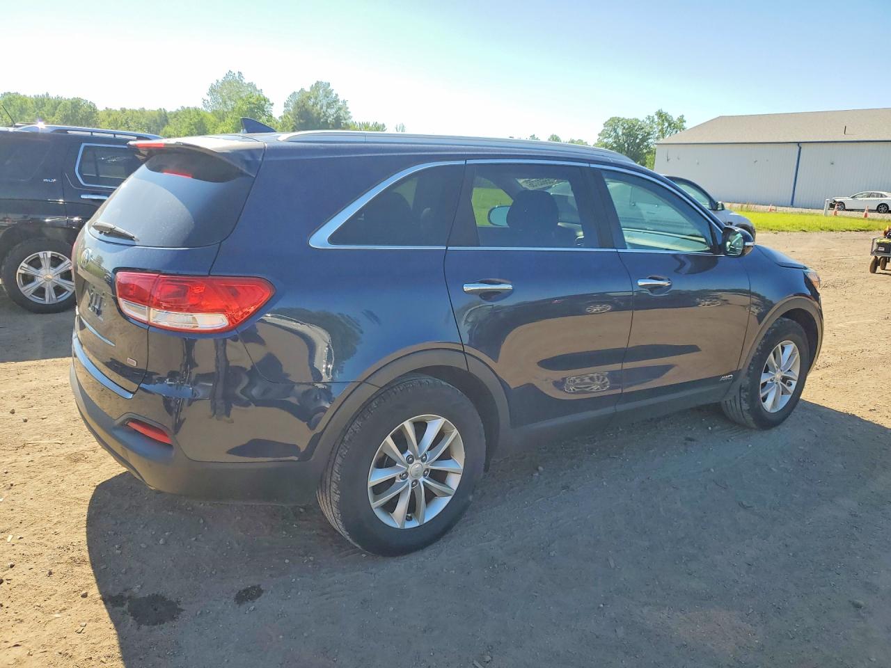 2016 KIA SORENTO LX photo 7