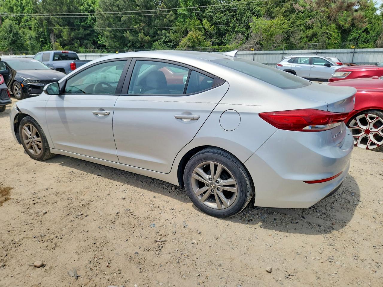 2017 HYUNDAI ELANTRA SE photo 3