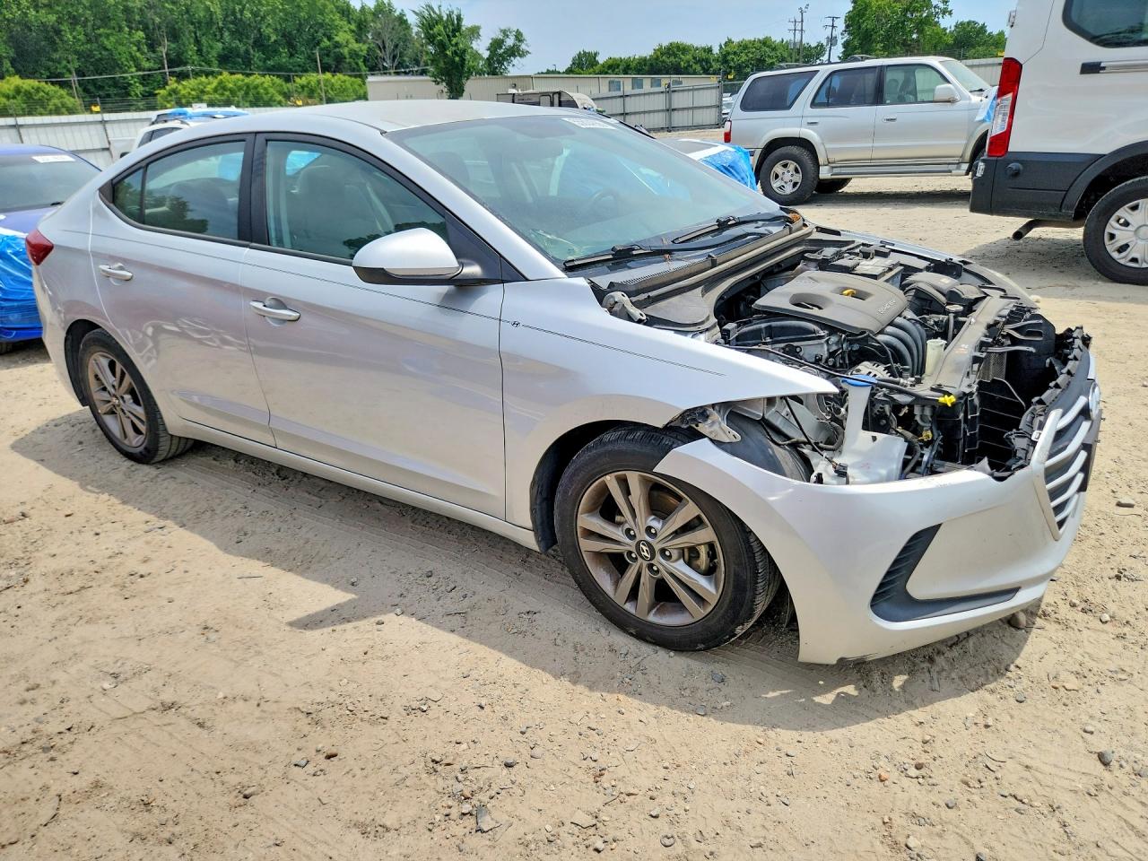 2017 HYUNDAI ELANTRA SE photo 7