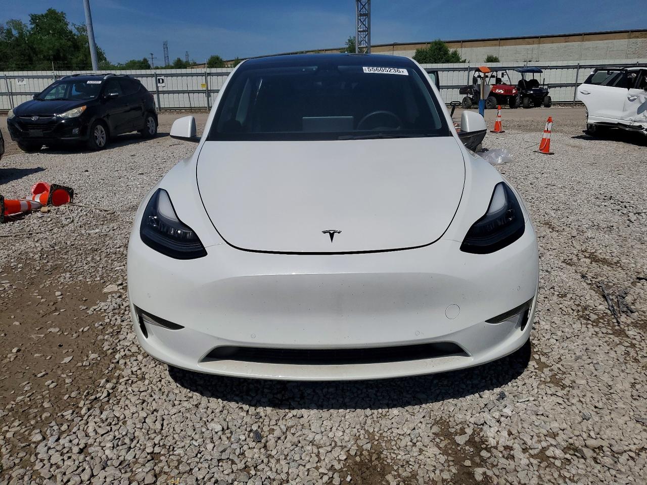 2021 TESLA MODEL Y photo 9