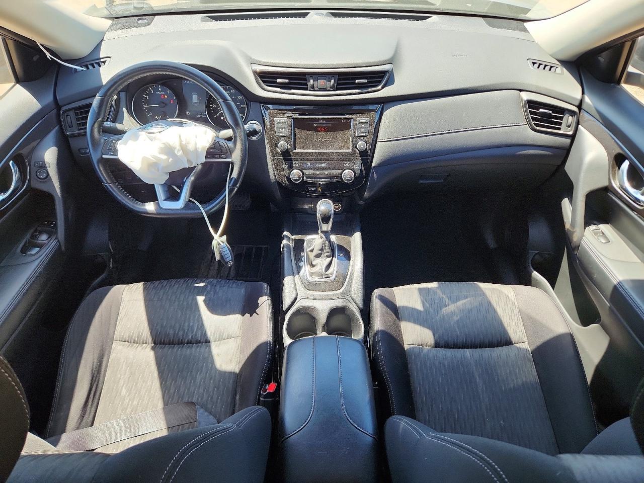 2020 NISSAN ROGUE SV photo 15