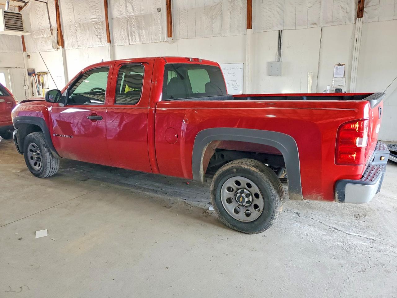 2007 CHEVROLET SILVERADO C1500 CLASSIC photo 2