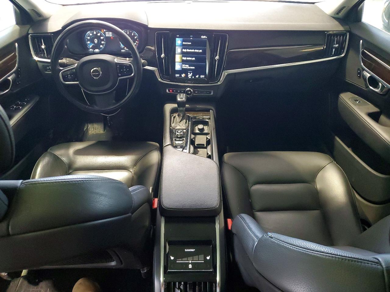2018 VOLVO S90 T5 MOMENTUM photo 8