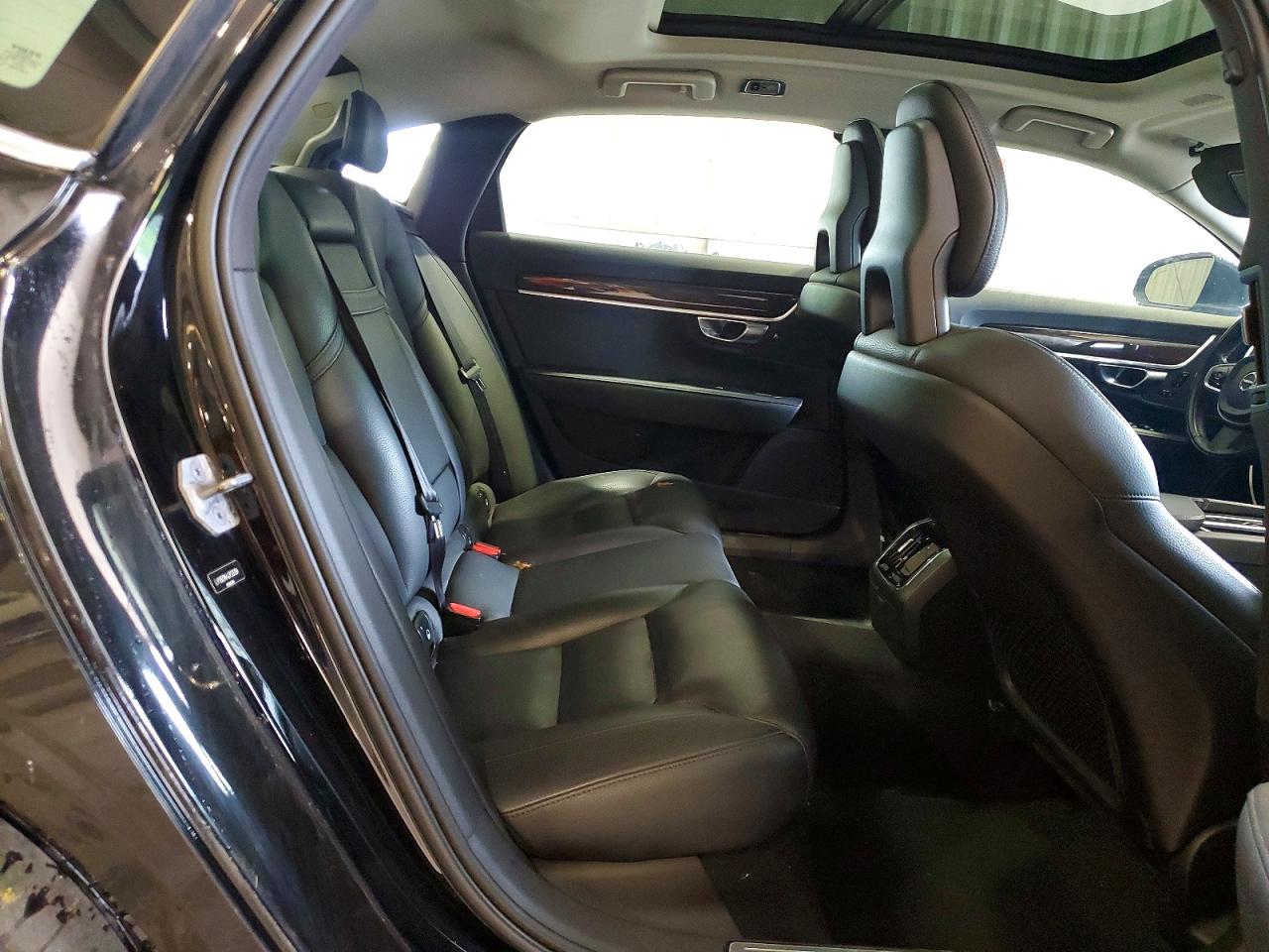 2018 VOLVO S90 T5 MOMENTUM photo 10