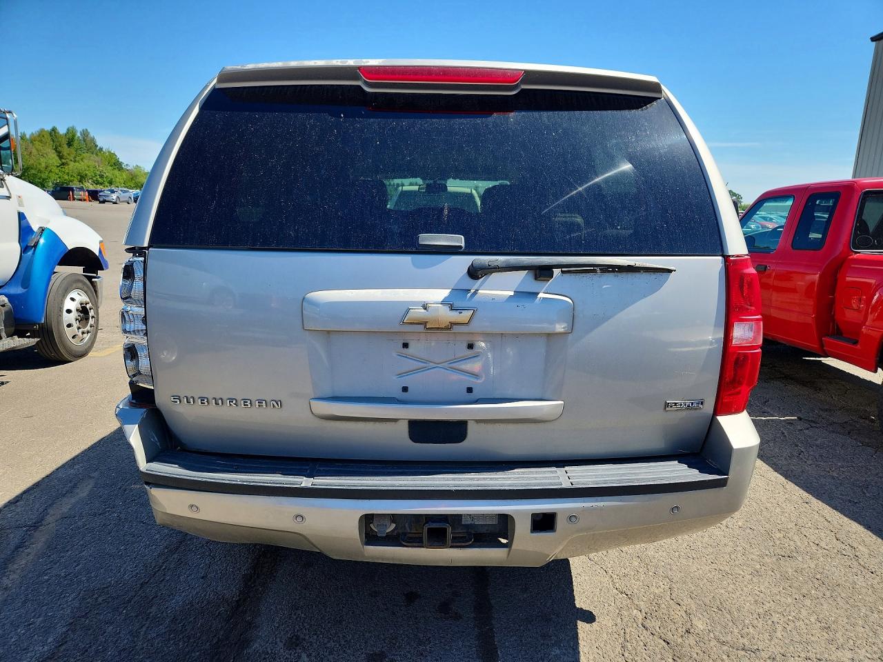 2008 CHEVROLET SUBURBAN K1500 LS photo 11