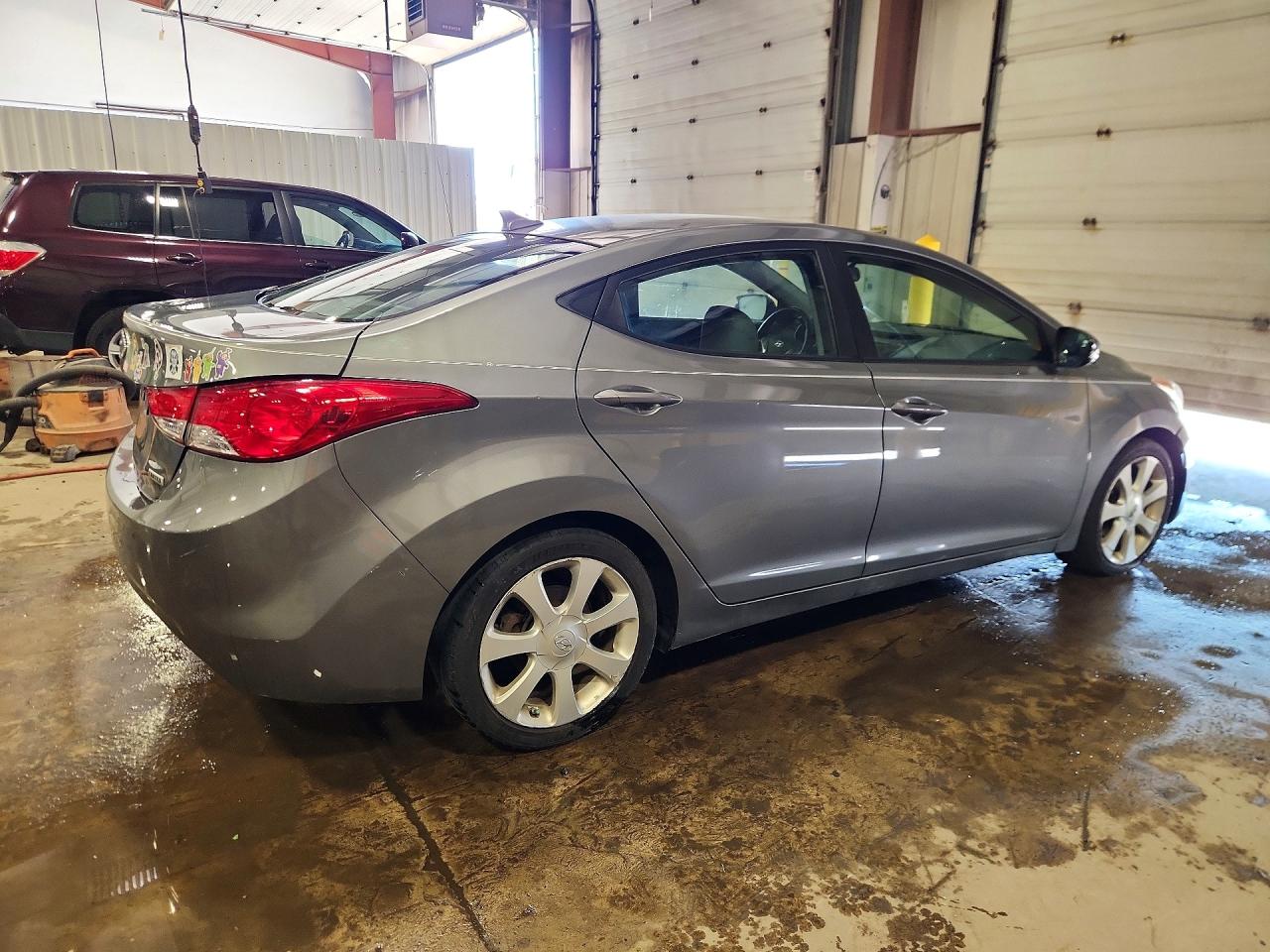 2013 HYUNDAI ELANTRA LIMITED photo 5