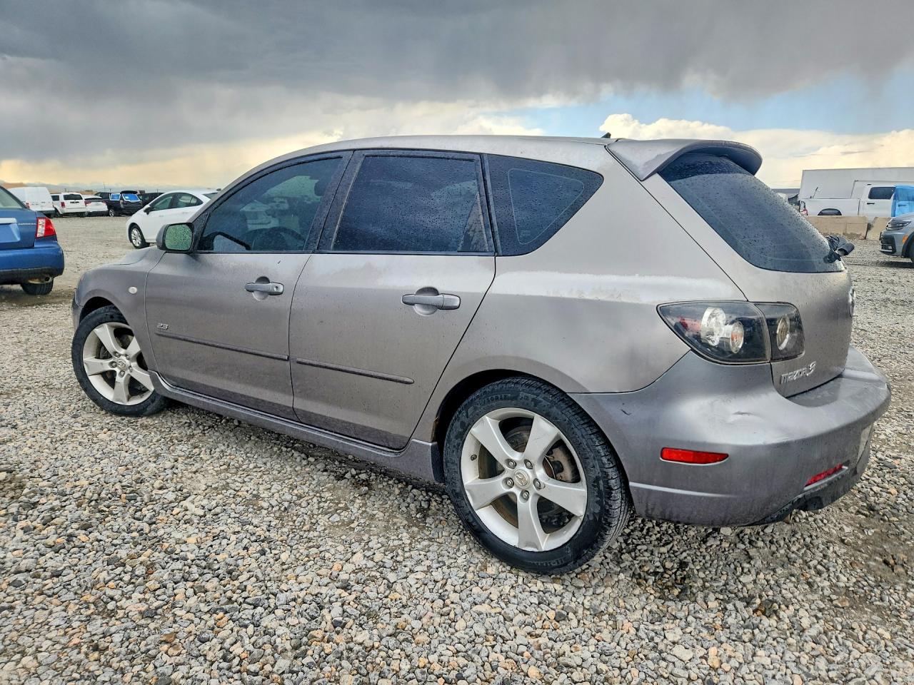 2006 MAZDA 3 HATCHBACK photo 3