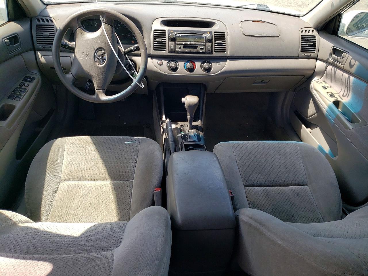 2003 TOYOTA CAMRY LE V6 photo 22