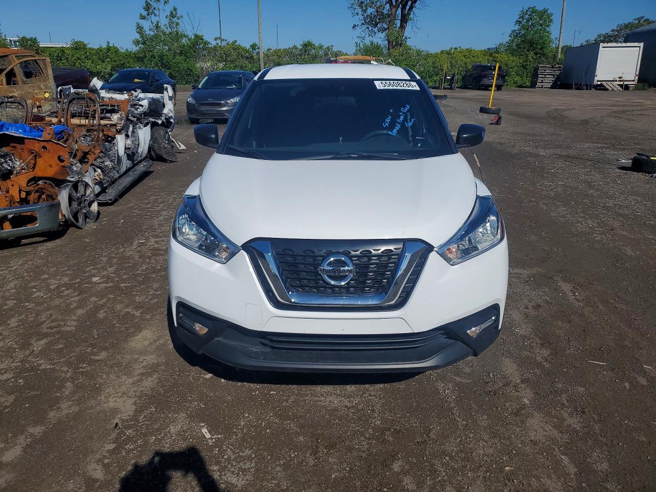2019 NISSAN KICKS S photo 13