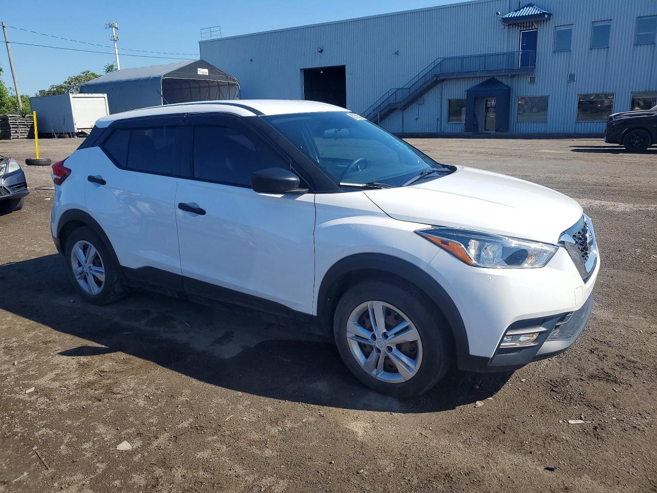 2019 NISSAN KICKS S photo 10
