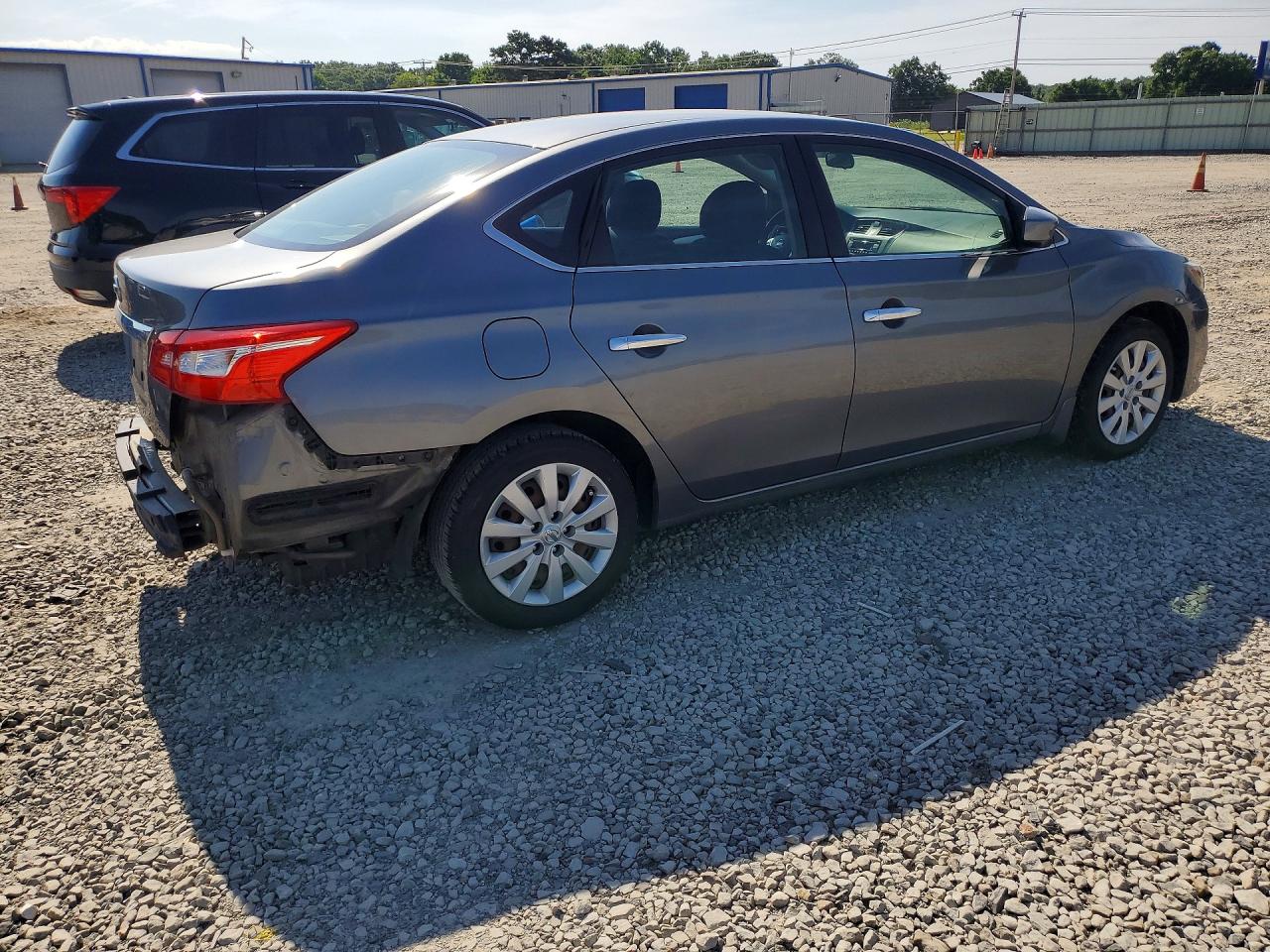 2017 NISSAN SENTRA S photo 3