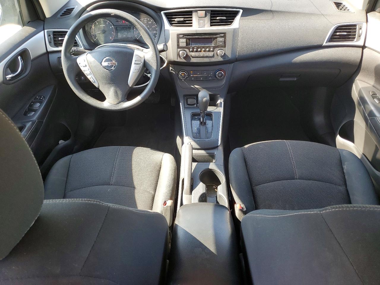 2017 NISSAN SENTRA S photo 8