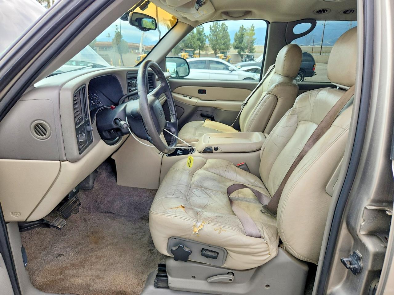 2001 CHEVROLET SUBURBAN C1500 photo 13