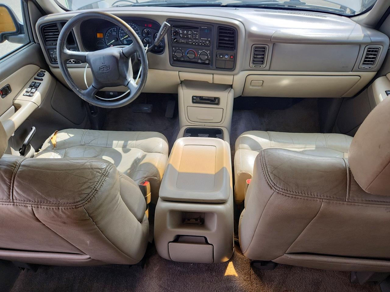 2001 CHEVROLET SUBURBAN C1500 photo 15