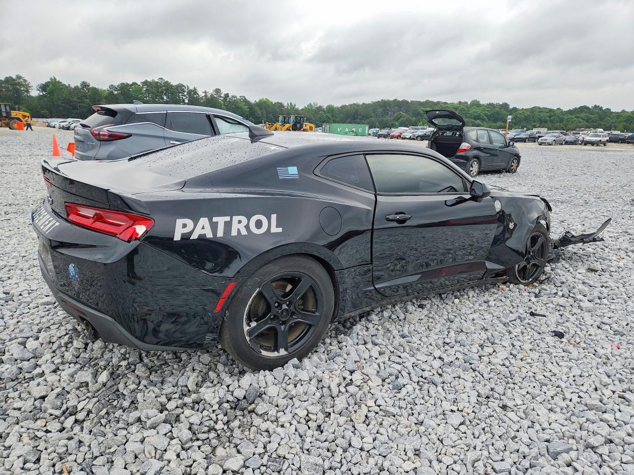 2017 CHEVROLET CAMARO LS photo 5