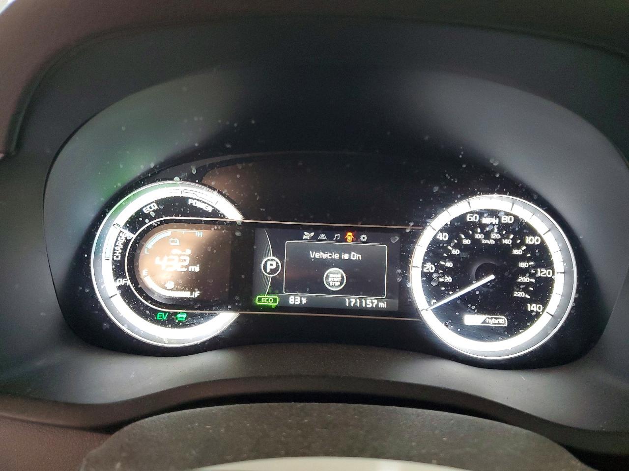2017 KIA NIRO LX photo 25