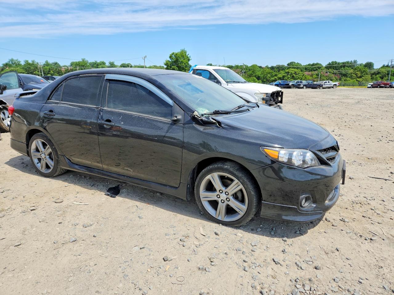 2013 TOYOTA COROLLA S photo 4
