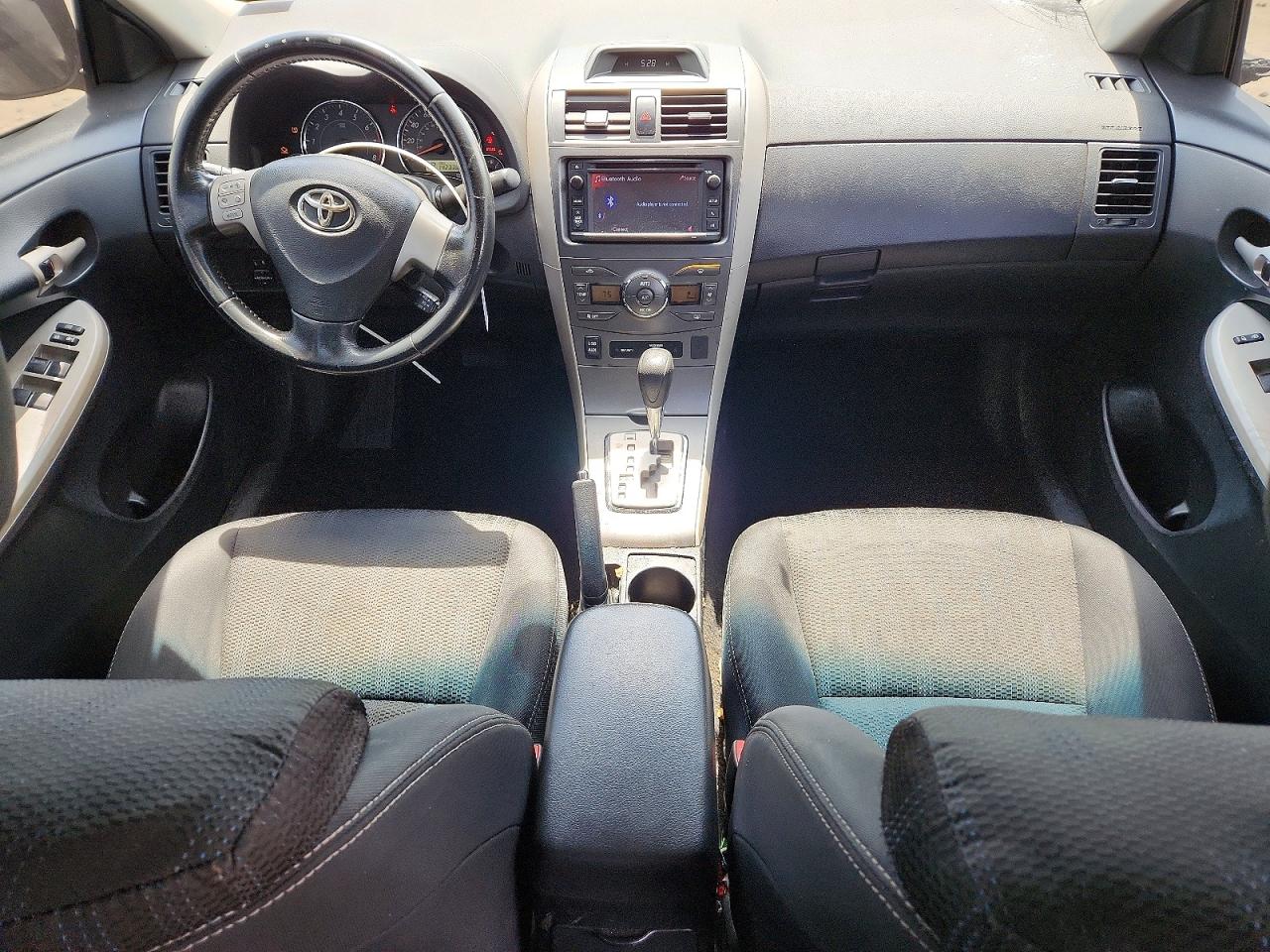 2013 TOYOTA COROLLA S photo 8