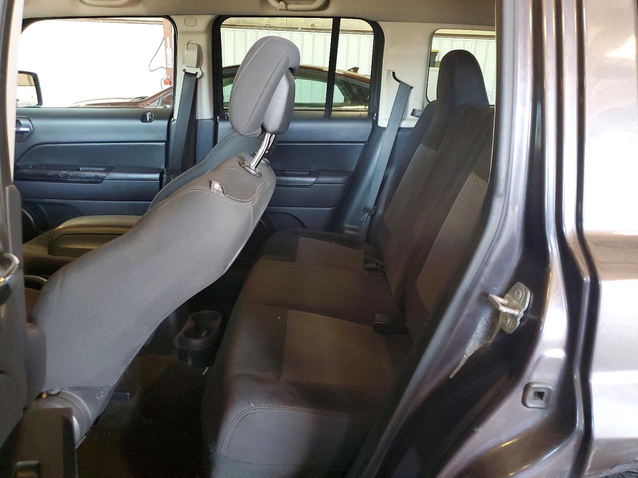2015 JEEP PATRIOT SPORT photo 21