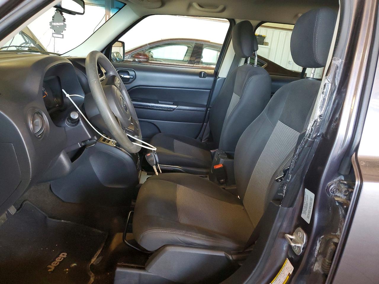 2015 JEEP PATRIOT SPORT photo 13