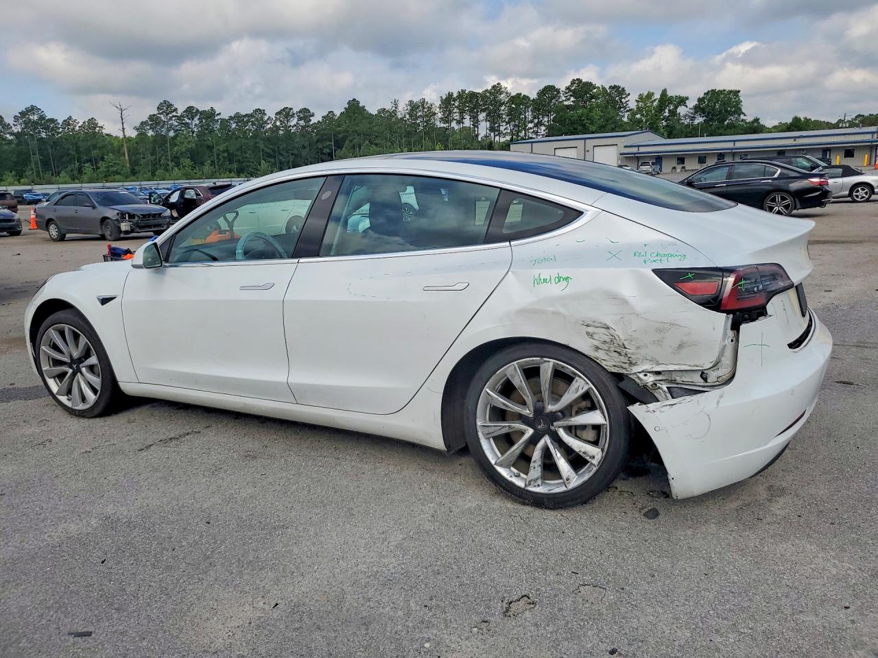 2019 TESLA MODEL 3 photo 2