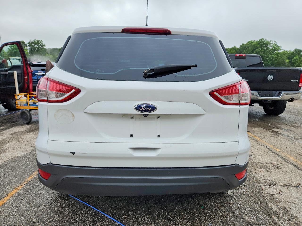 2015 FORD ESCAPE photo 16