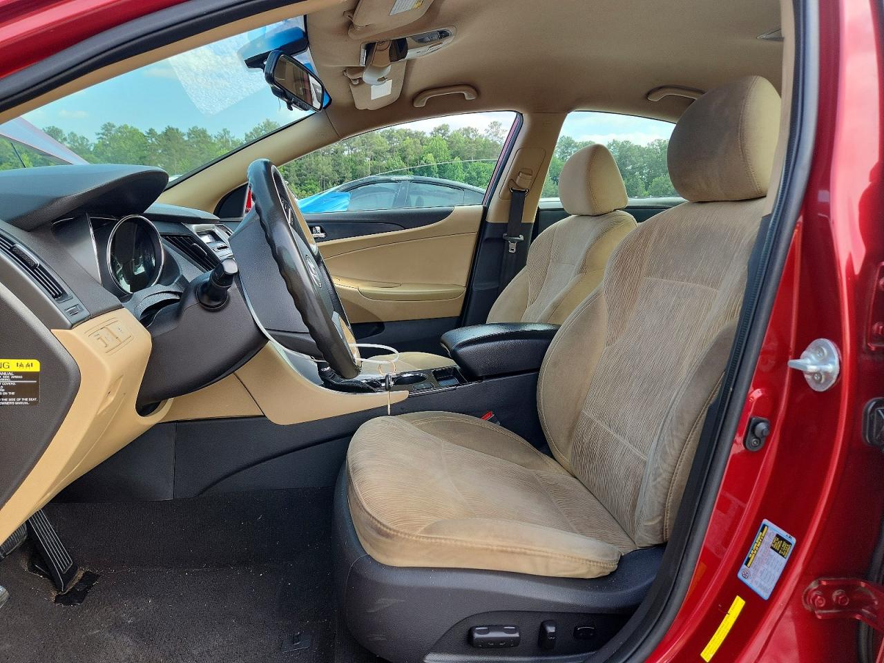 2014 HYUNDAI SONATA GLS photo 7