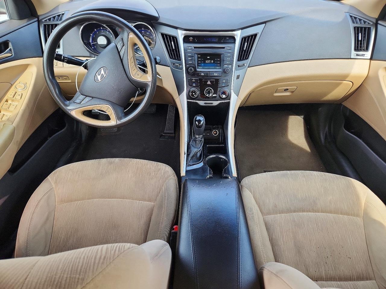 2014 HYUNDAI SONATA GLS photo 8