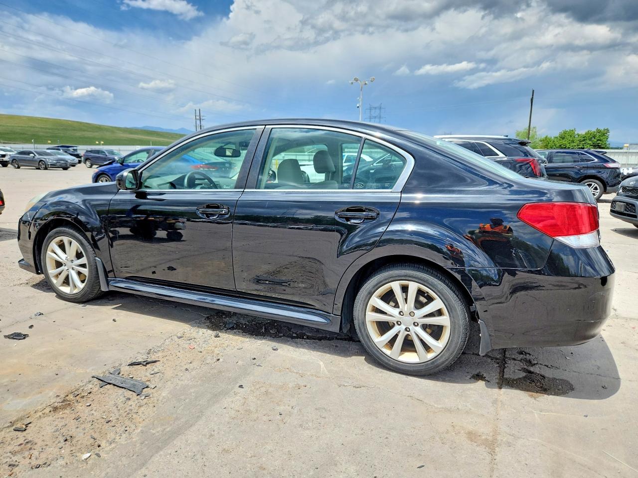 2013 SUBARU LEGACY 2.5I PREMIUM photo 3