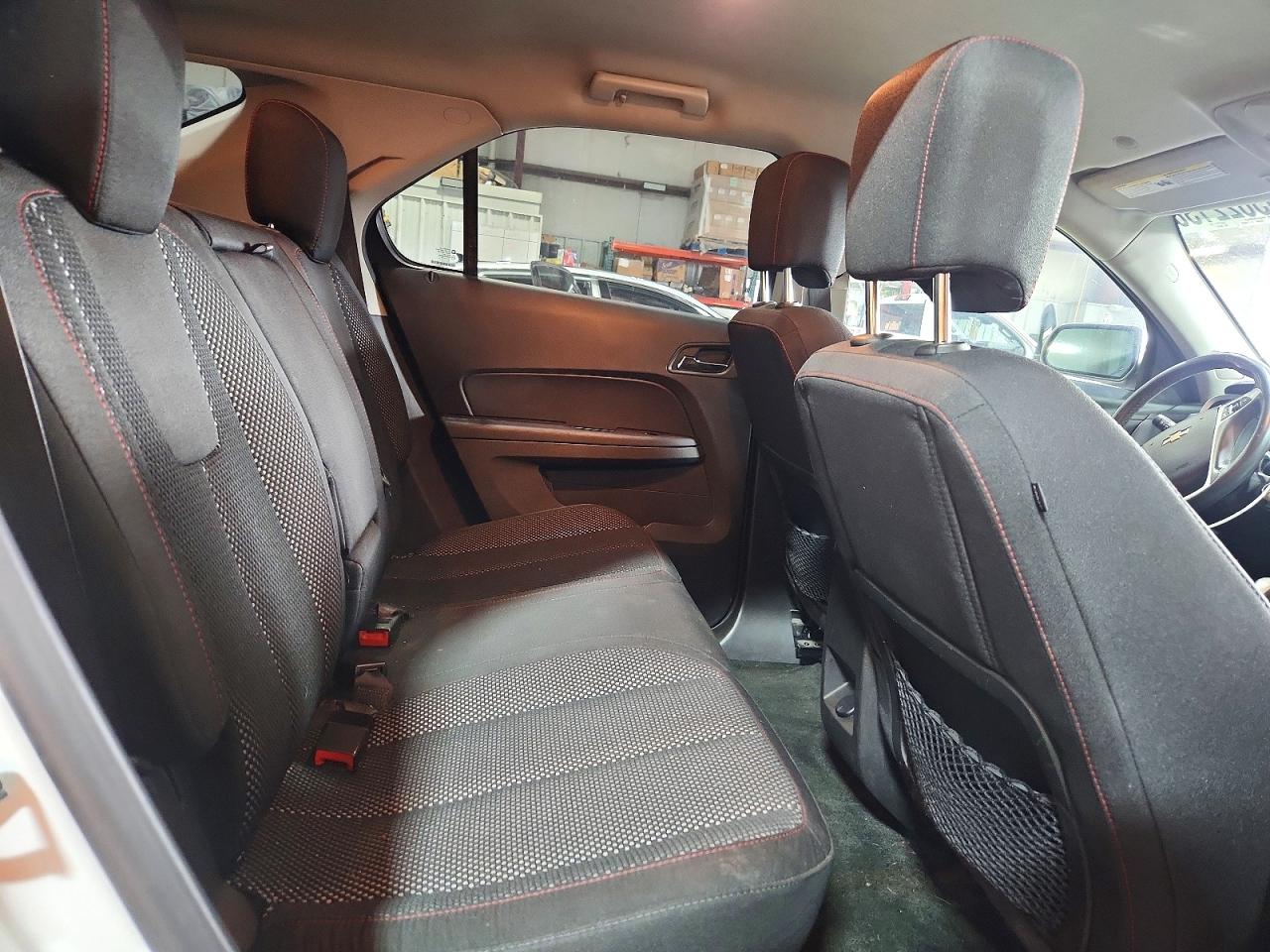 2015 CHEVROLET EQUINOX LT photo 21