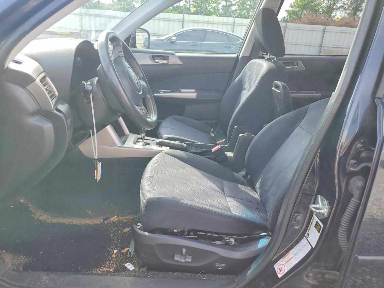 2010 SUBARU FORESTER 2.5X PREMIUM photo 19