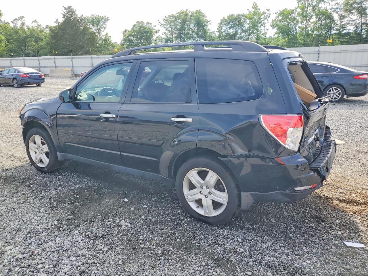 2010 SUBARU FORESTER 2.5X PREMIUM photo 4