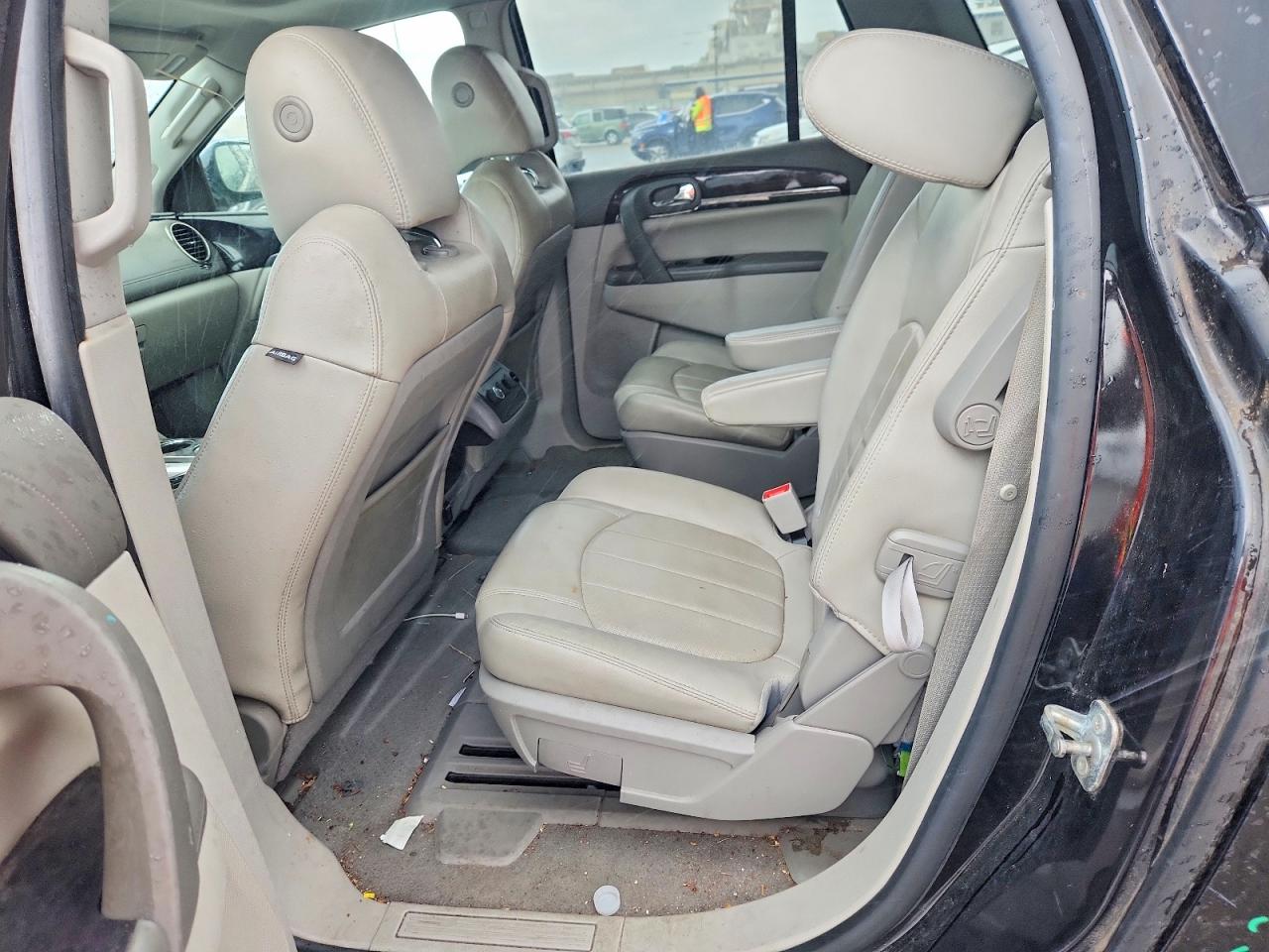2016 BUICK ENCLAVE photo 31