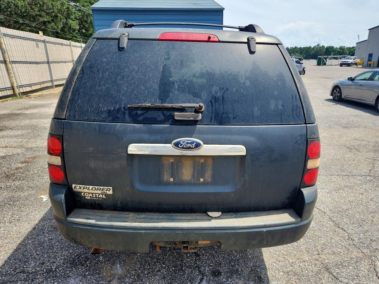 2010 FORD EXPLORER XLT photo 16
