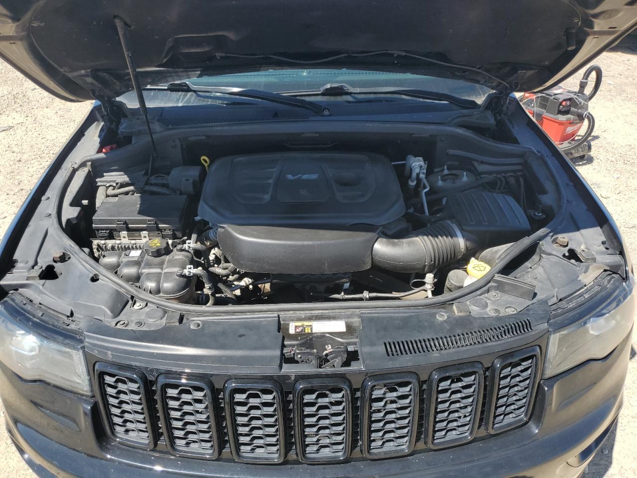 2018 JEEP GRAND CHEROKEE LAREDO photo 21