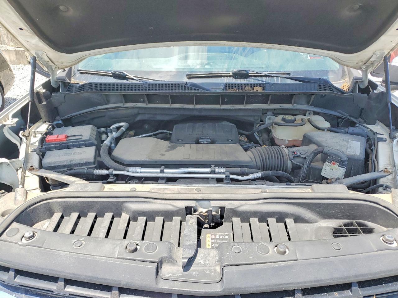 2019 CHEVROLET SILVERADO K1500 LT photo 31
