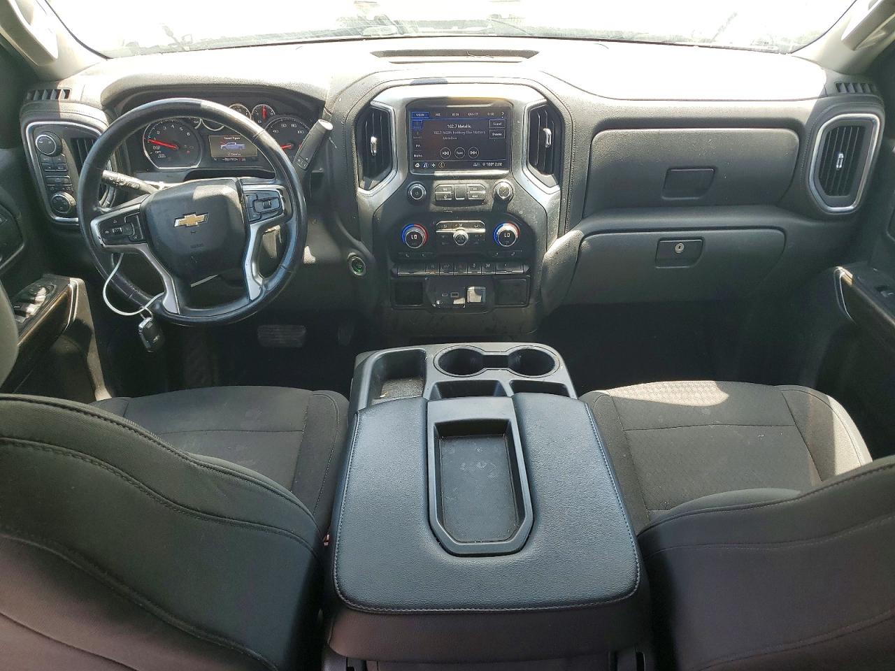 2019 CHEVROLET SILVERADO K1500 LT photo 22