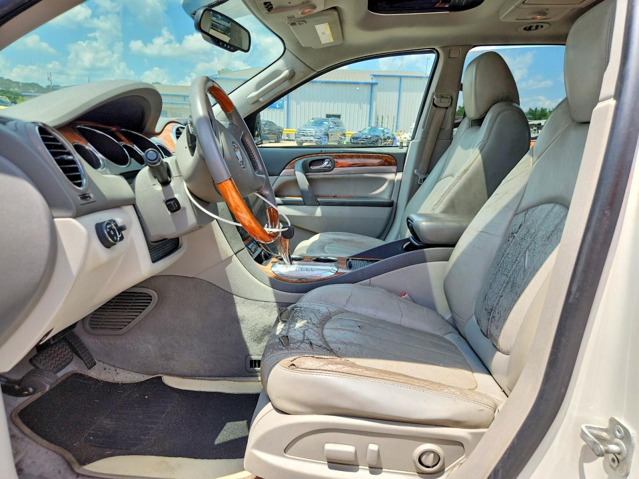 2010 BUICK ENCLAVE CXL photo 19
