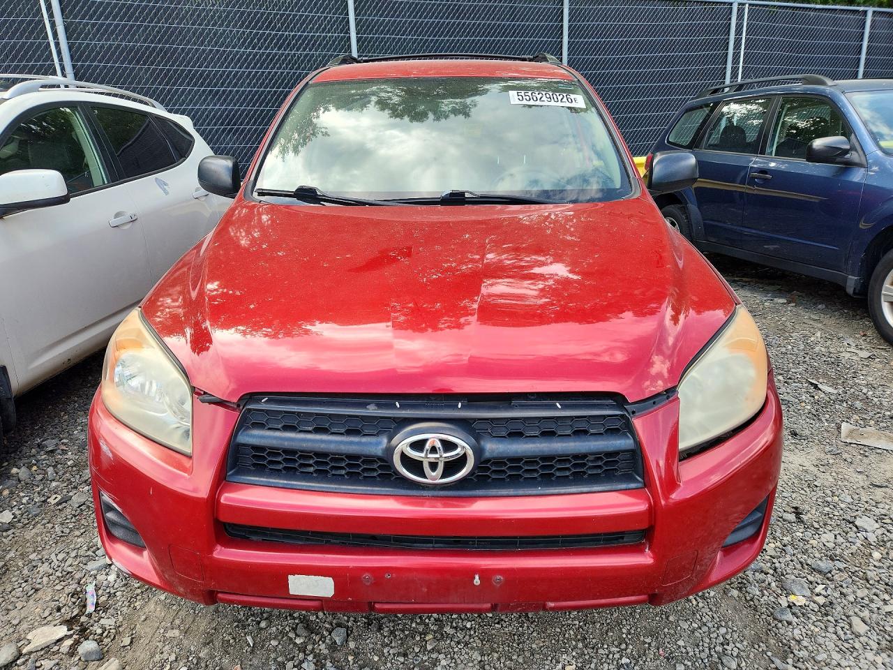 2012 TOYOTA RAV4 BASE photo 9
