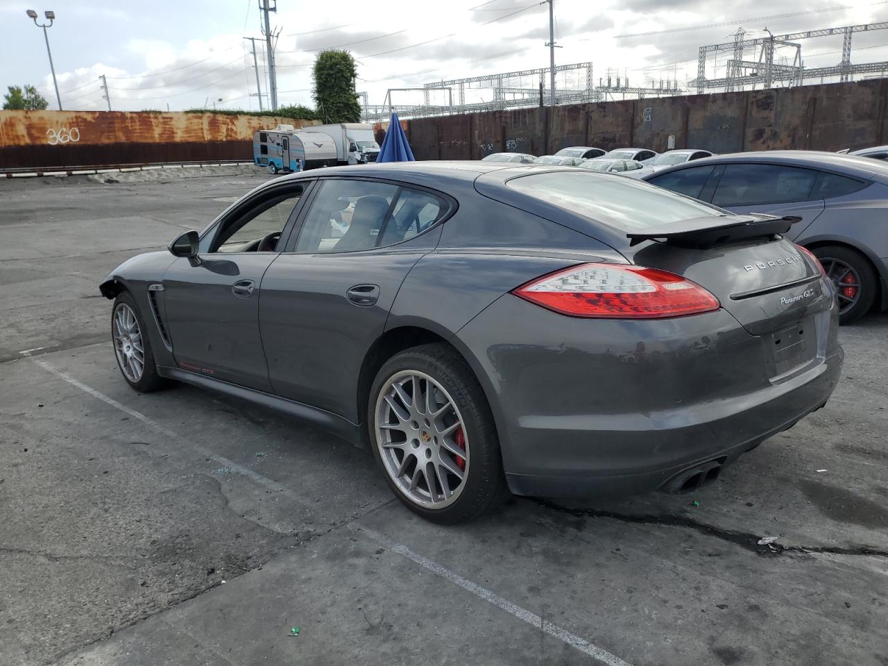 2013 PORSCHE PANAMERA GTS photo 4
