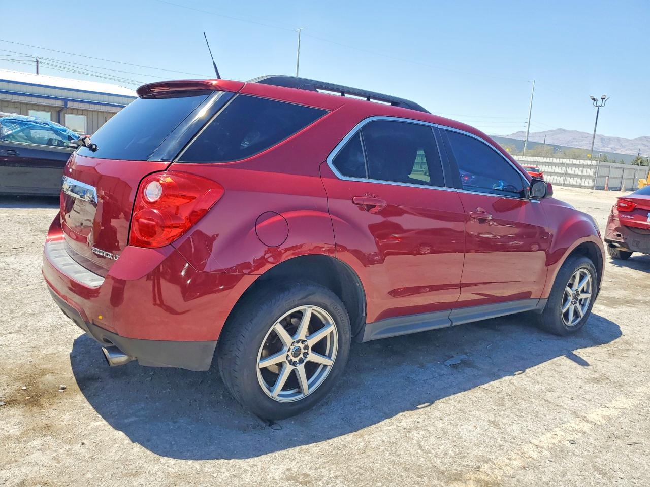 2010 CHEVROLET EQUINOX LT photo 5