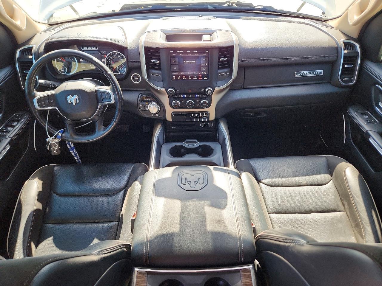 2019 RAM 1500 LARAMIE photo 22
