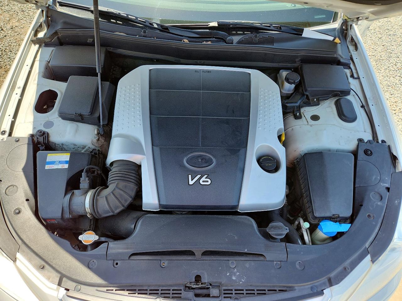 2011 HYUNDAI GENESIS 3.8L photo 31