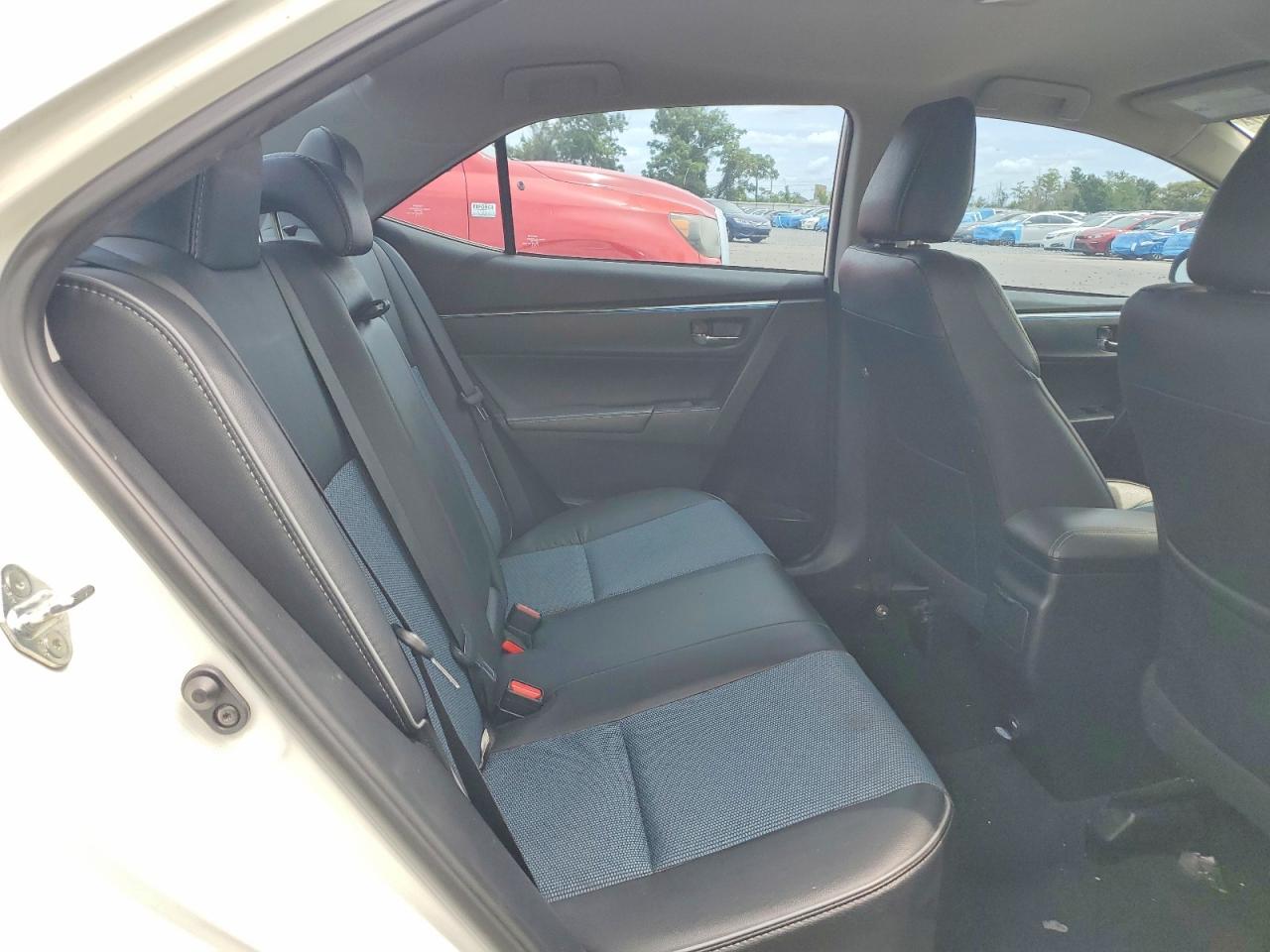 2016 TOYOTA COROLLA S PLUS photo 19