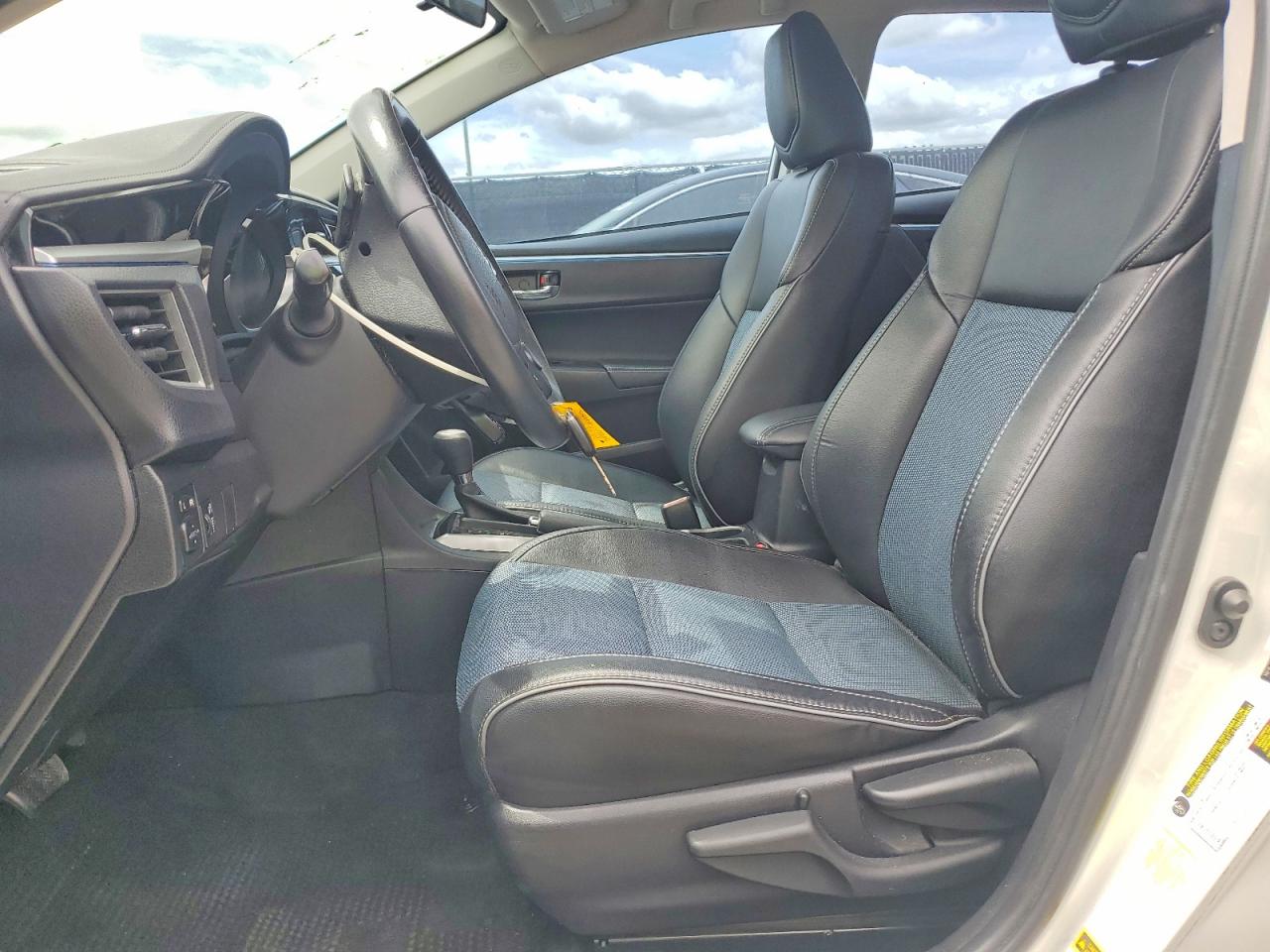 2016 TOYOTA COROLLA S PLUS photo 13
