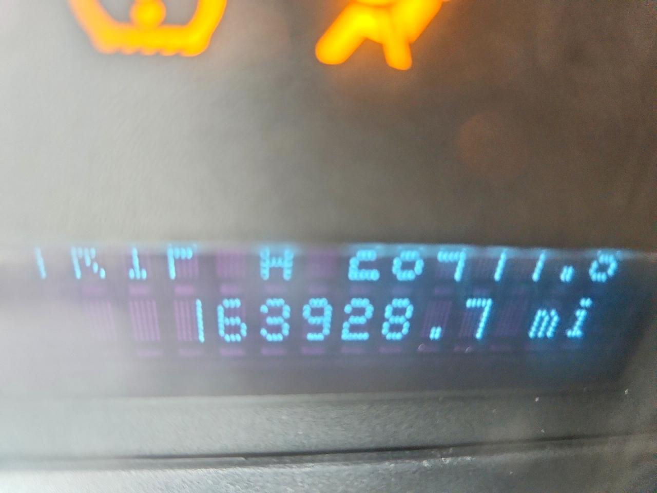 2008 FORD ESCAPE XLT photo 17