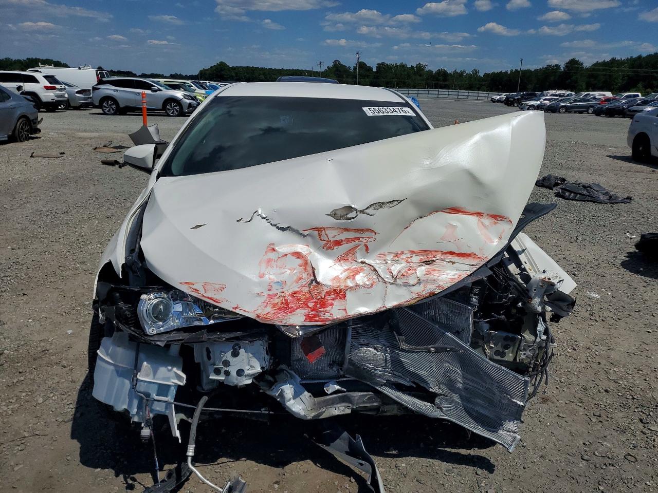 2016 TOYOTA CAMRY SE photo 9