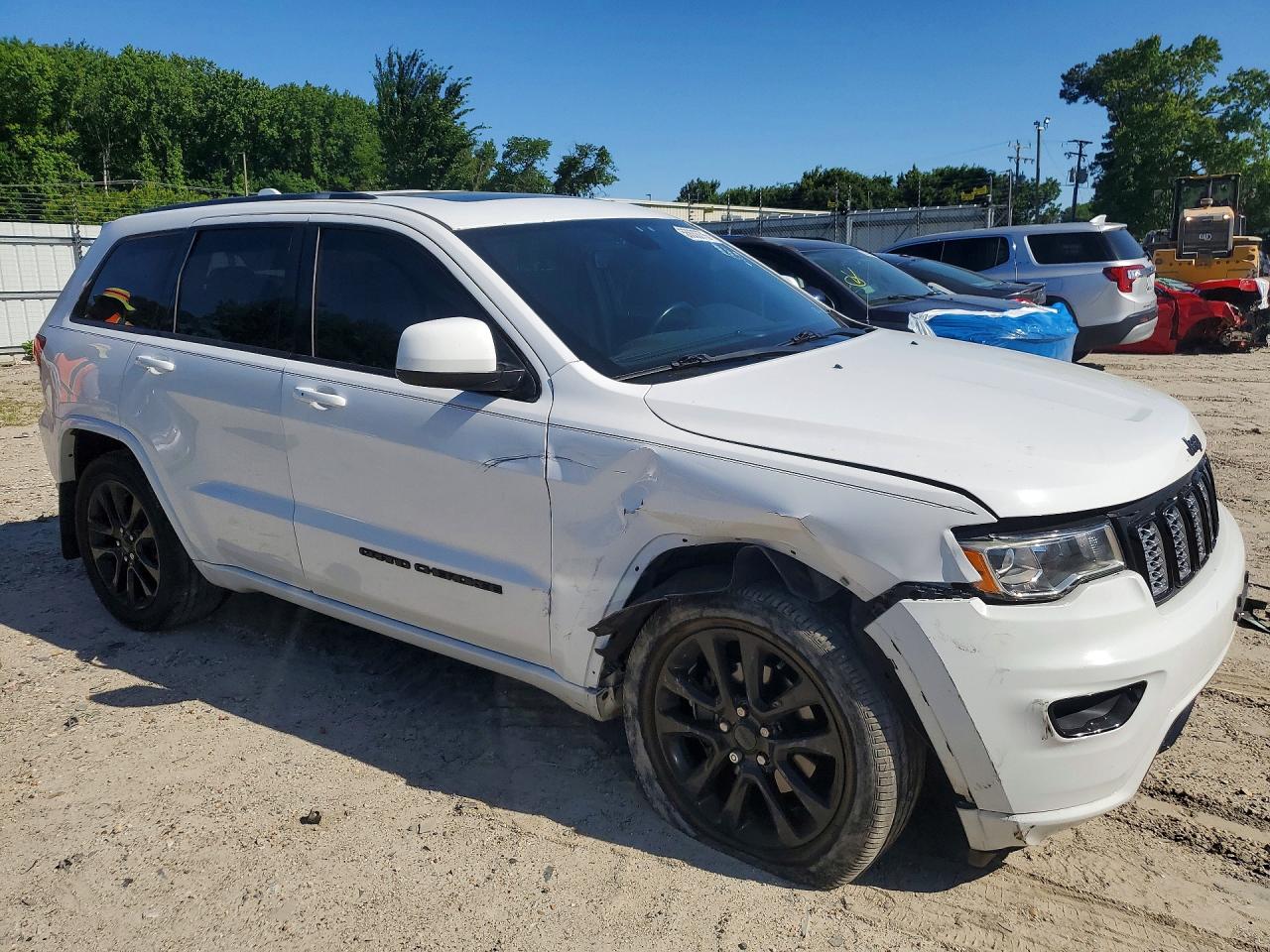 2019 JEEP GRAND CHEROKEE LAREDO photo 10