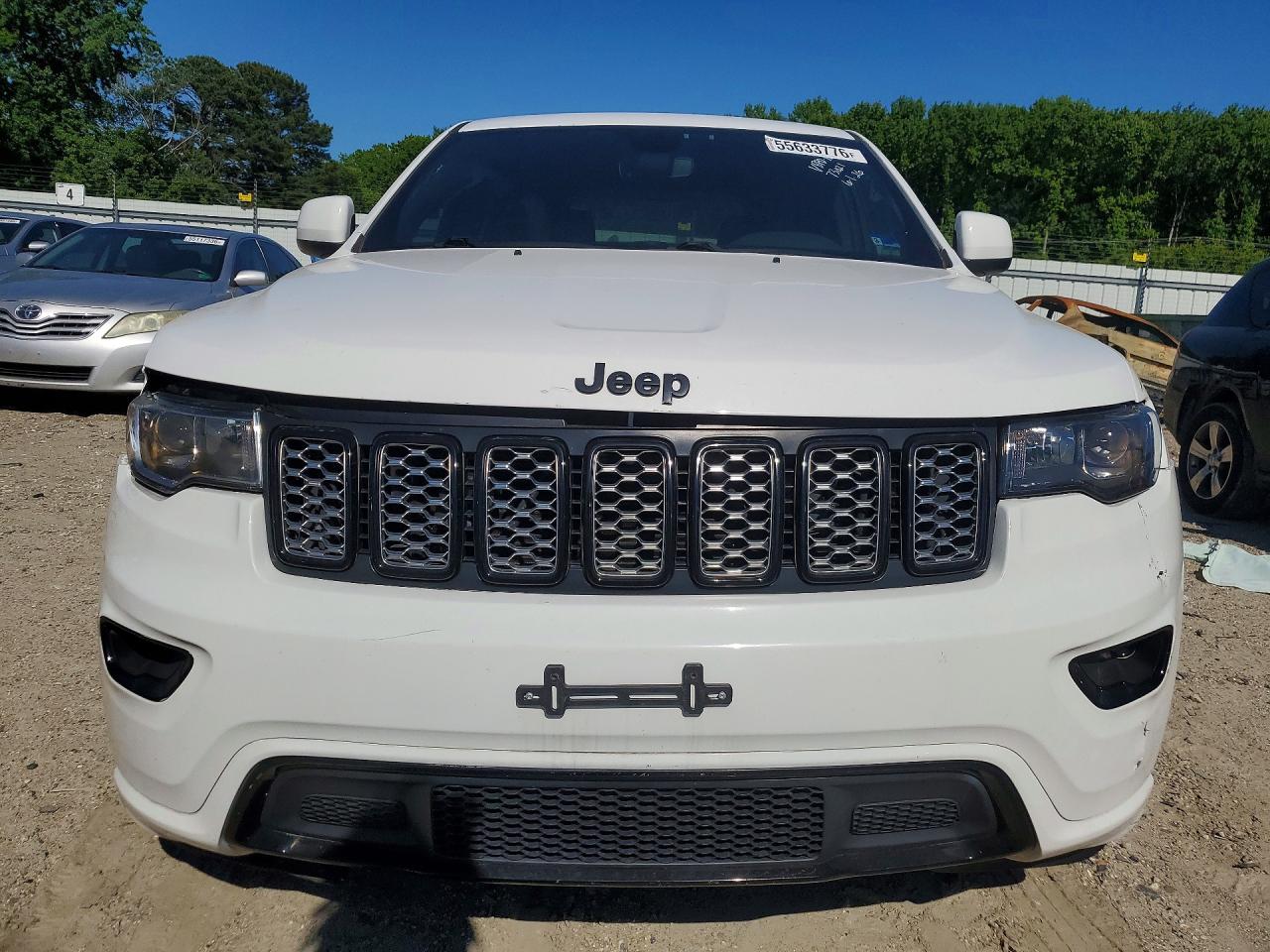 2019 JEEP GRAND CHEROKEE LAREDO photo 13