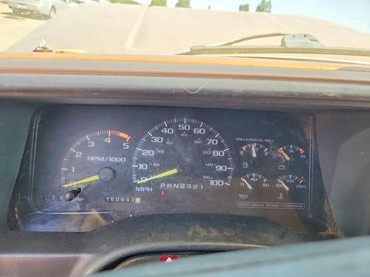1995 CHEVROLET GMT-400 C1500 photo 17